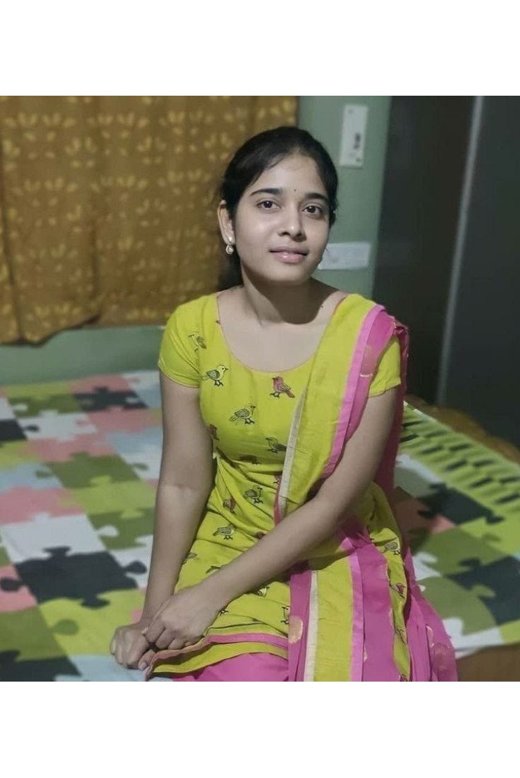 Vijayawada Shivani Independence high profile call girl service best escort