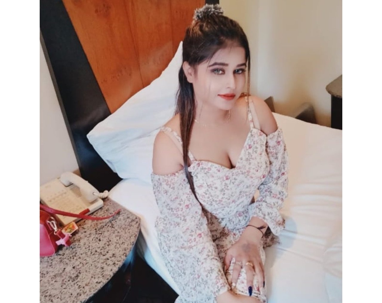 MYSELF ANAMIKA BEST VIP COLLEGE GIRL HOUSEWIFE AVAILABLE