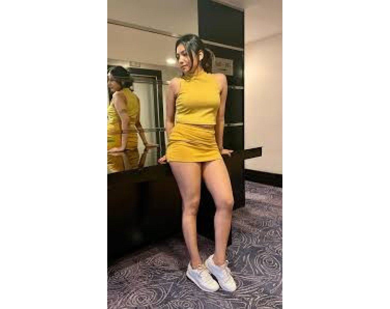 Call Girls In Mumbai AirportEscorts +919833754194Escorts Private Housewife Escorts Vashi