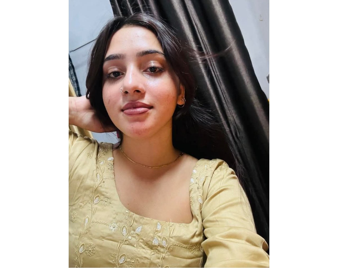 CASH payment service available bhabhi anuty college girls local 