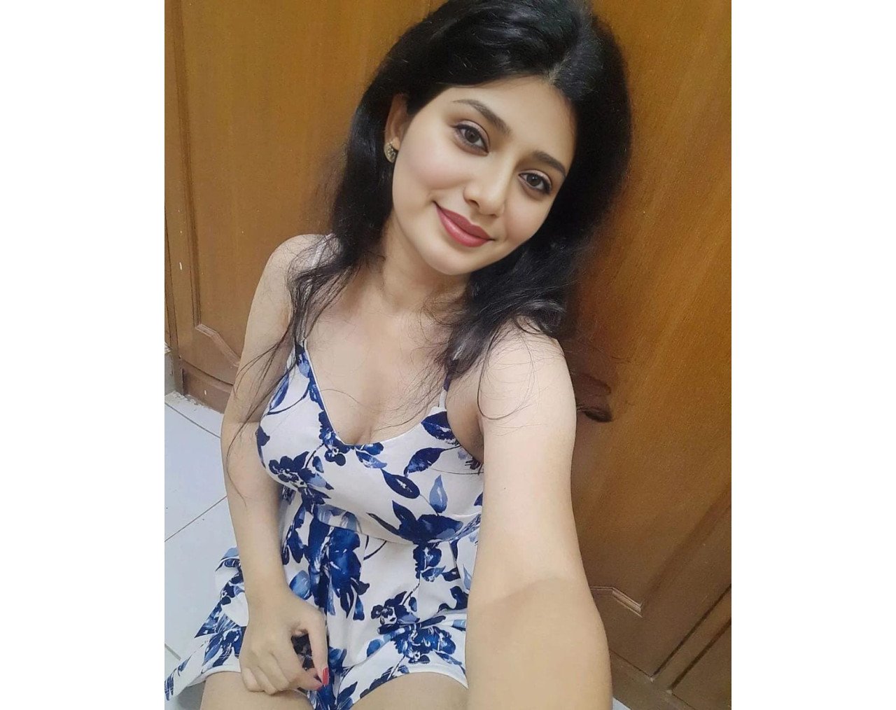Kavya vip independent genuine sexy VIP call girls are provided safe and secure service .