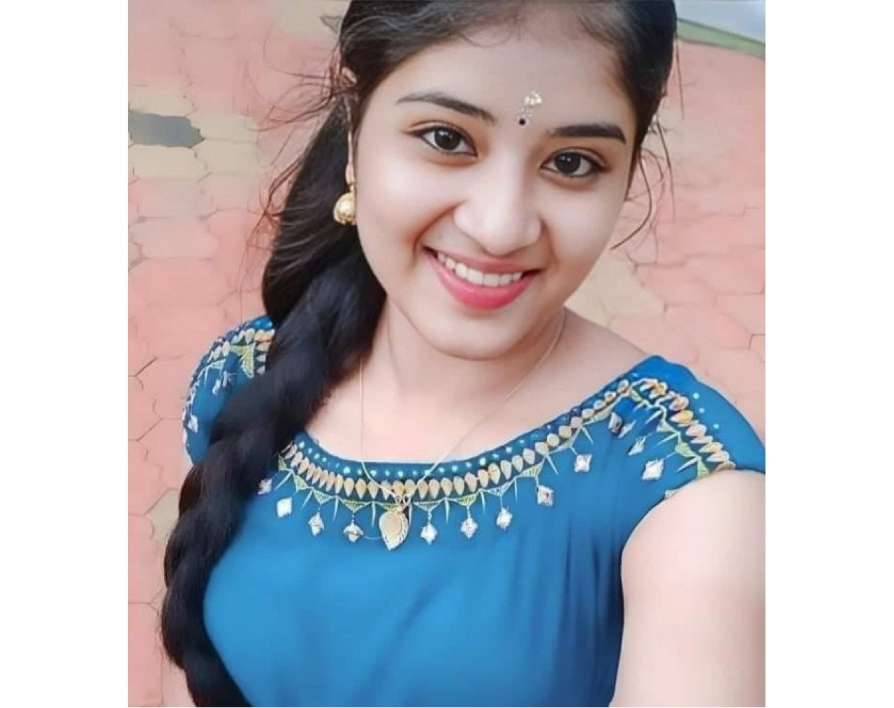 VILLUPURAM Kavya vip independent genuine sexy VIP call girls are provided safe and secure service .