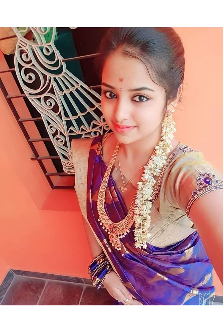 MYSELF ANAMIKA BEST VIP COLLEGE GIRL HOUSEWIFE AVAILABLE