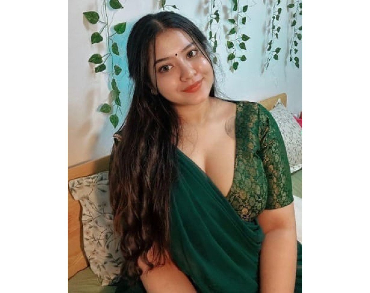 HOT YOUNG GIRLS HOUSE WIFE HOTEL and HOME SERVICE 