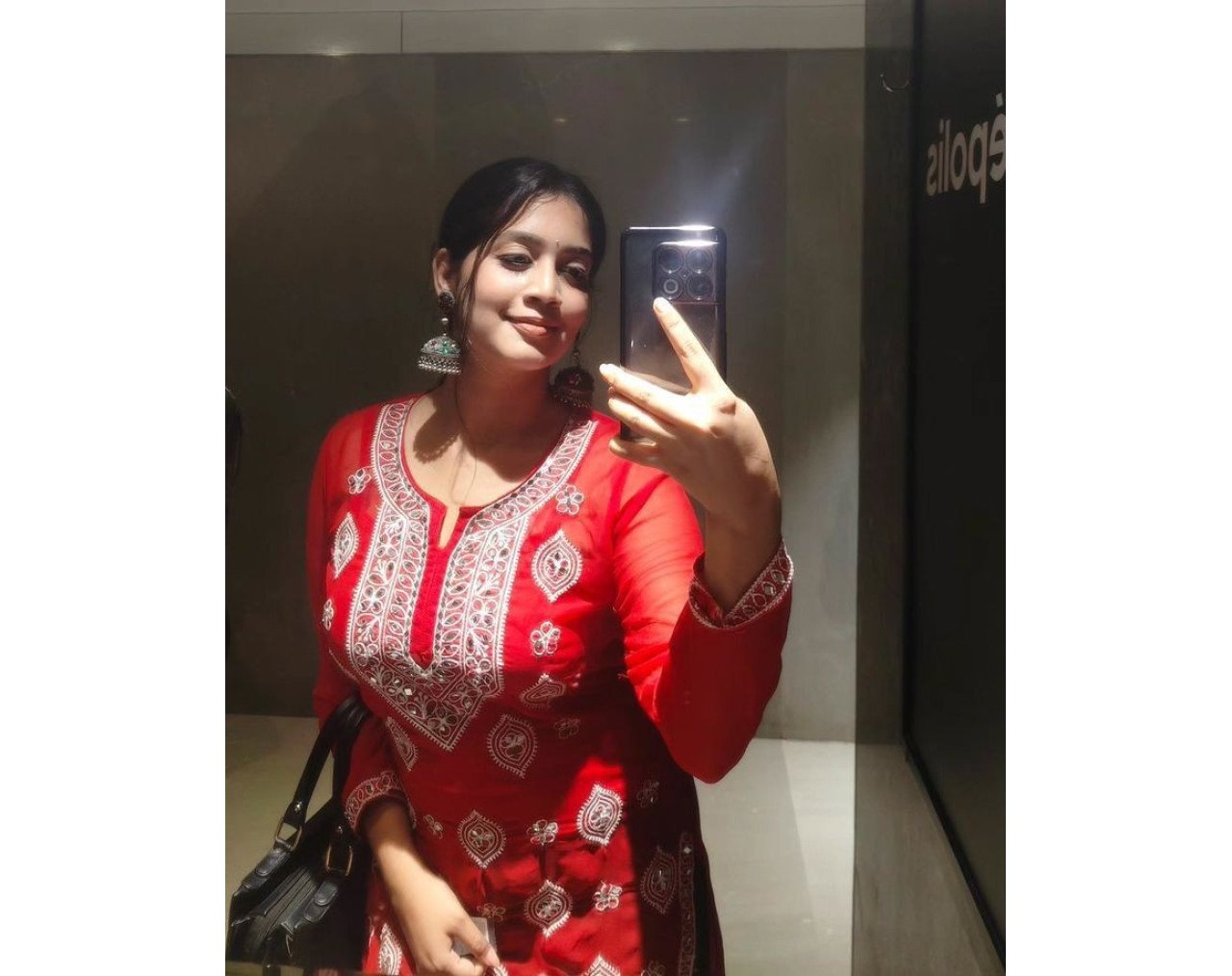 ESCORT AFFORDABLE CHEAPEST RATE INCALL OUTCALL HOT SEXY DOORSTEP SERVI