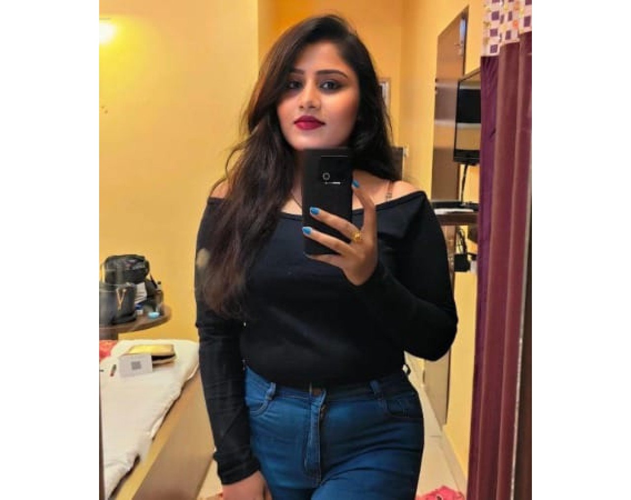 HOT & SEXY MODELS // COLLEGE GIRLS AVAILABLE FOR COMPLETE