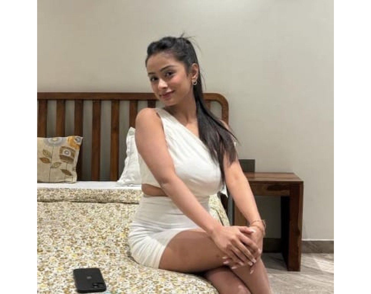 MY SELF DIVYA VIP HOT CALL-GIRL BODY-2-BODY MASSAGE LOW-COST IN COLLEGE GIRL HOUSEWIFE AVAILABLE IN 24 HOURS