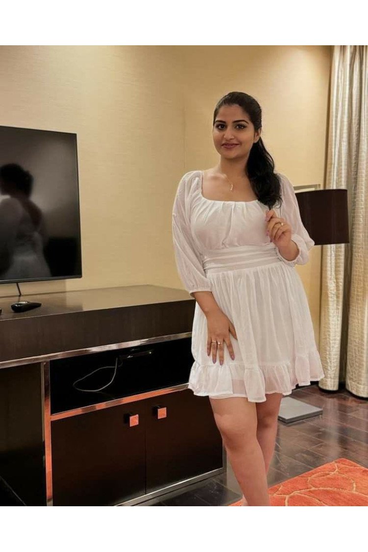 MY SELF DIVYA VIP HOT CALL-GIRL BODY-2-BODY MASSAGE LOW-COST IN COLLEGE GIRL HOUSEWIFE AVAILABLE IN 24 HOURS