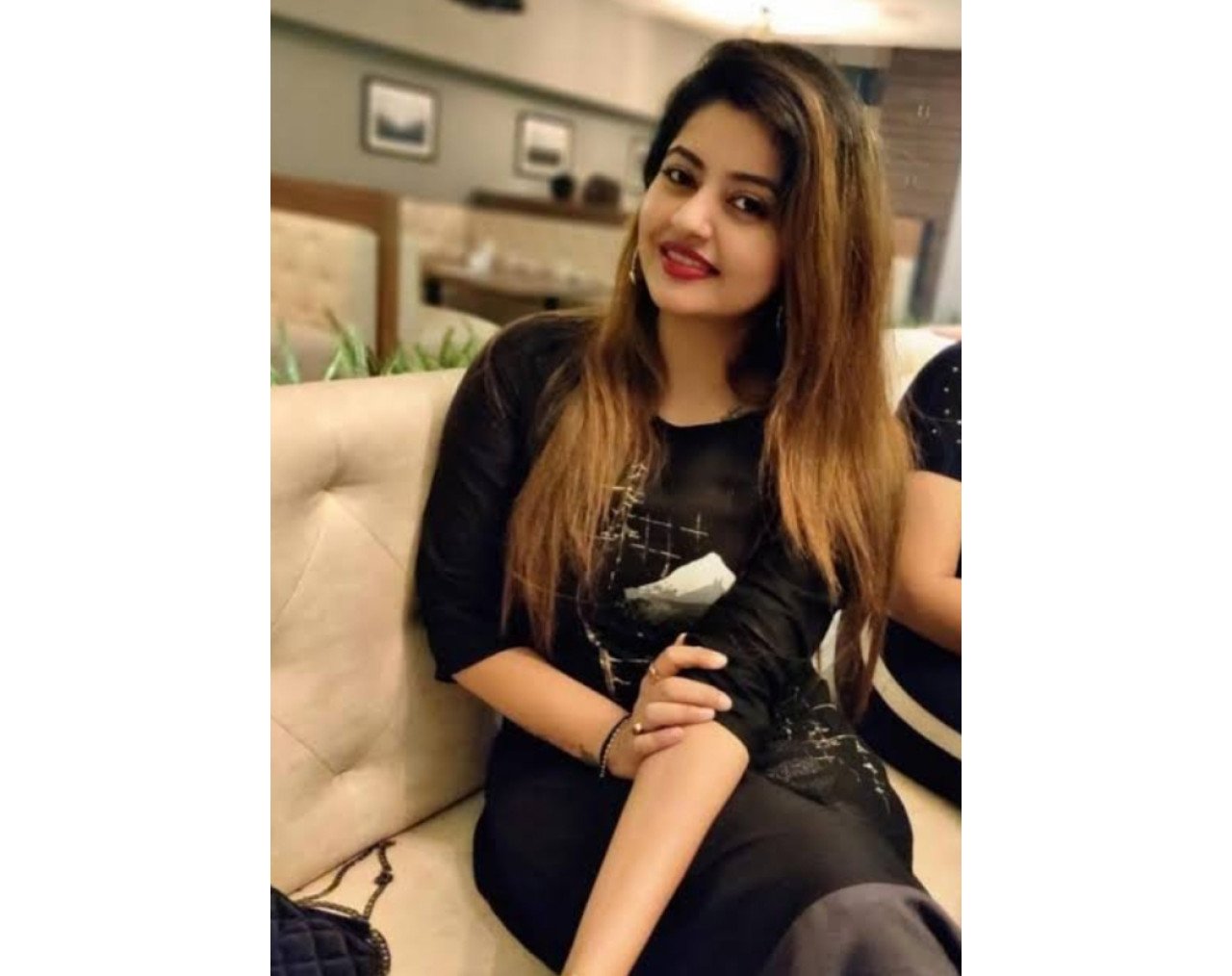 Coimbatore shakshi 8619405593 best call girl hotel and home service full safe and secure ????