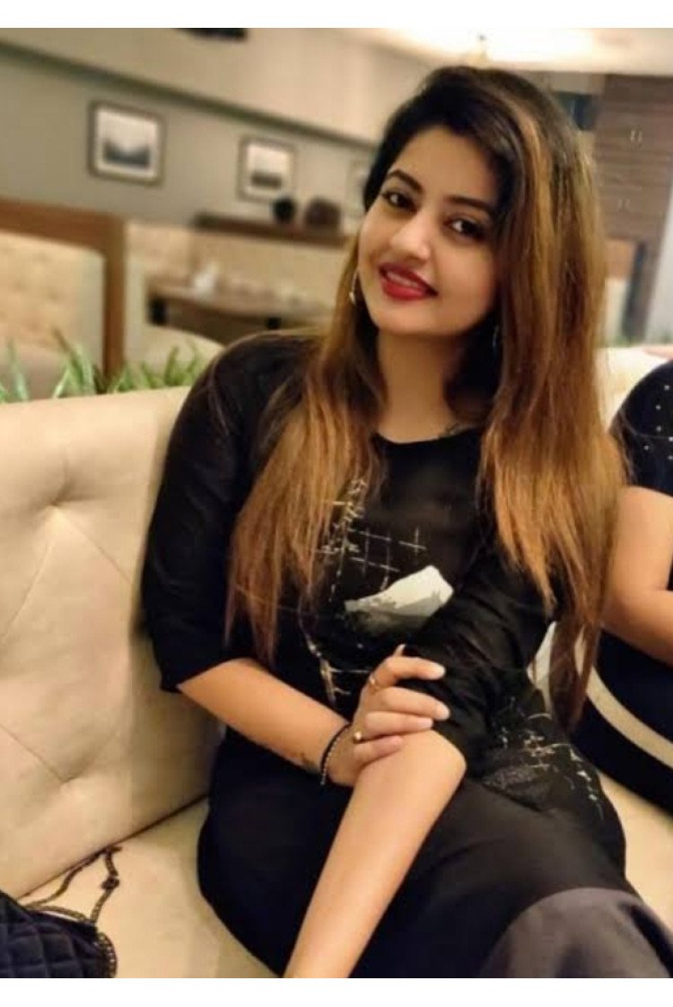 Coimbatore shakshi 8619405593 best call girl hotel and home service full safe and secure ????