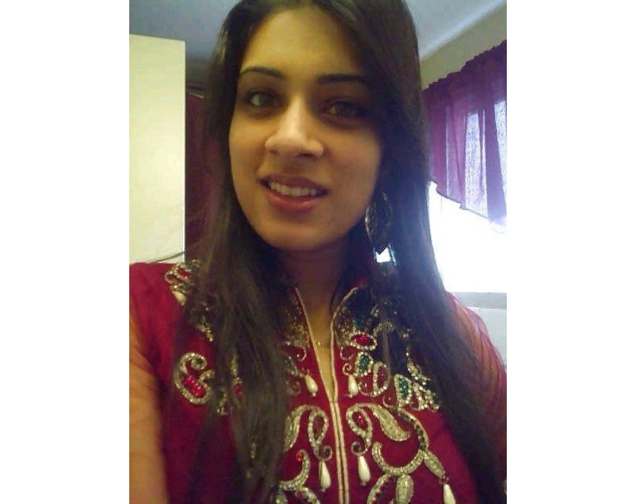 Online video call sex call girl full nude show roleplay service available 