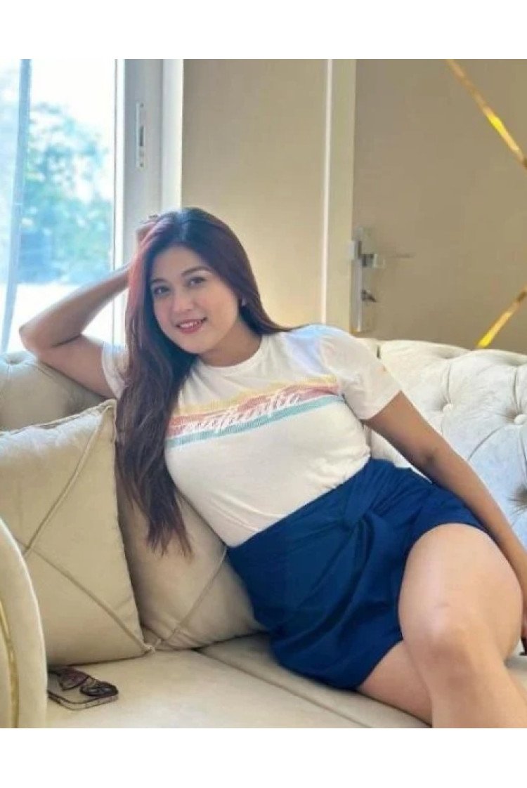 CALL GIRL IN LOW-COST DOORSTEP UNLIMITED SERVICES