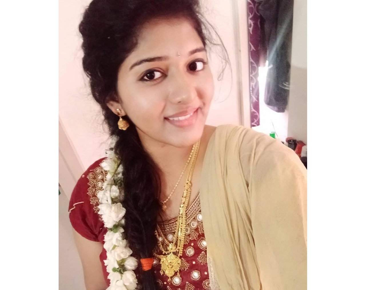 Independent by Alisha best call girl service