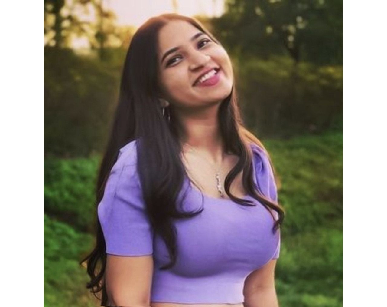 Shankari Lanja – Stunningly beautiful girl, right for sexual pleasure