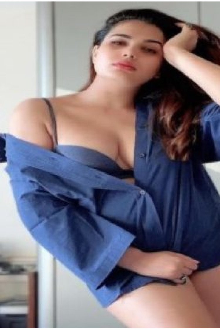 VIP ‘Call Girls In Red Fox by Lemon Tree Hotels, Sector 60, Gurgaon ☎ 7428095640 Delhi Escorts Service