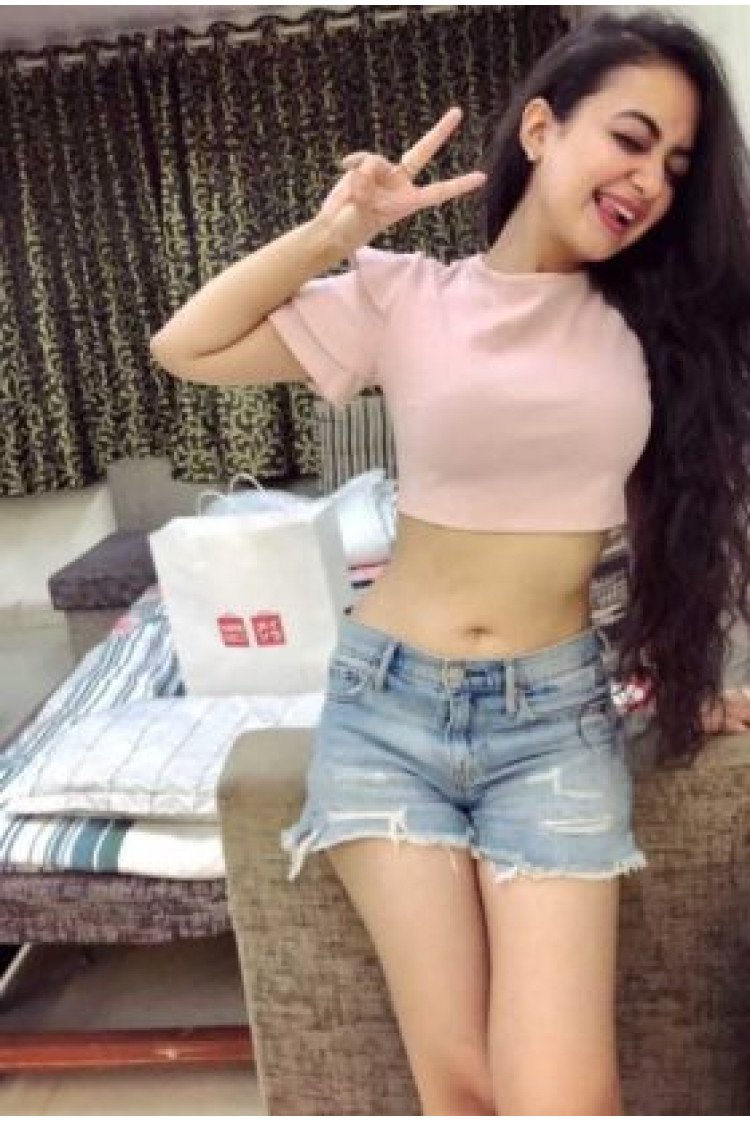 VIP ‘Call Girls In Lemon Tree Premier 1, Gurgaon ☎ 7428095640 @5 Star Hotels Delhi Escorts 