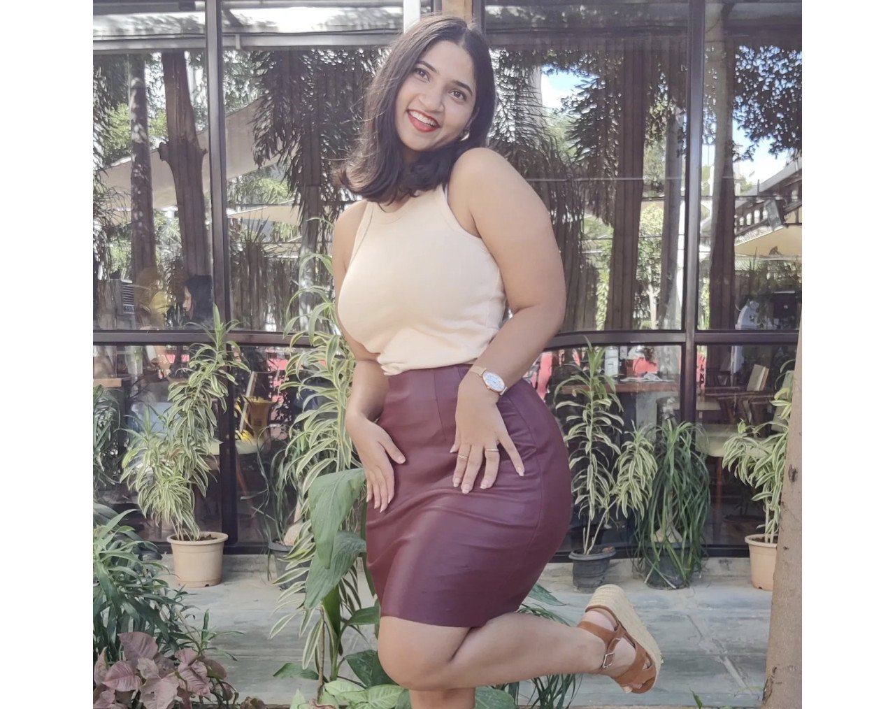 Hyderabad Shankari Lanja 1hr 1500???? 2hr 2500❤️ full night 6000 genuine VIP model call girls