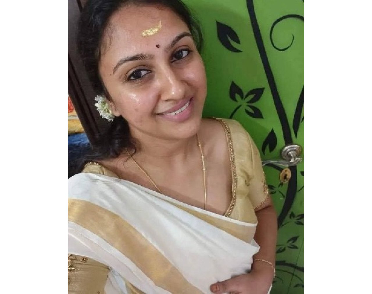 BANGALORE LOW PRICE SHORT 2000 NIGHT 6000 100% GENUINE IN AVAILABLE SERVICE