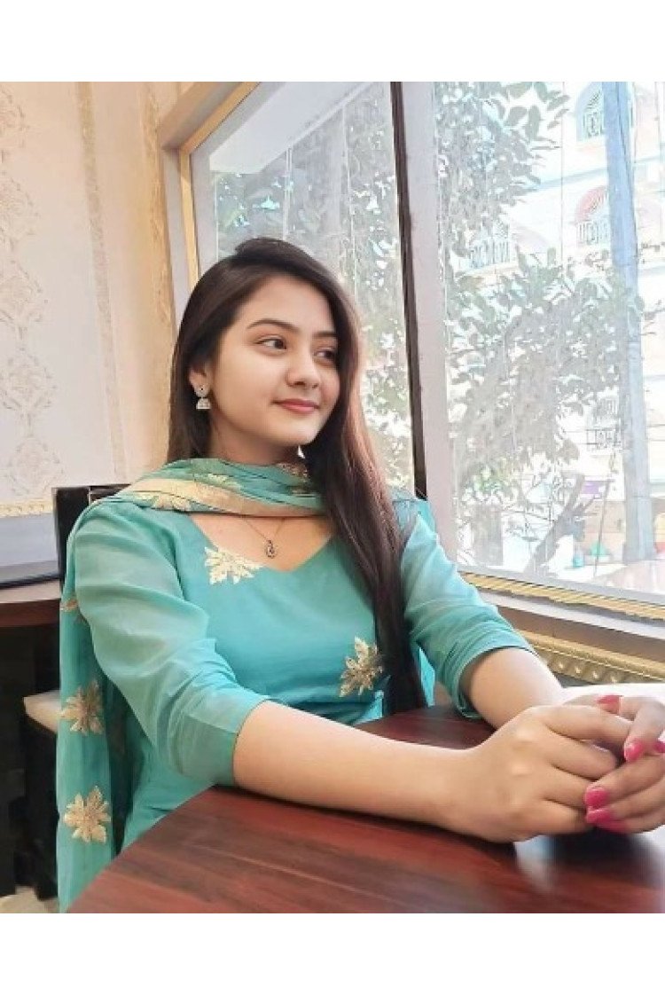 HOT FIGAR VIP DOORSTEP MODEL GIRL AUNTY CALL ME