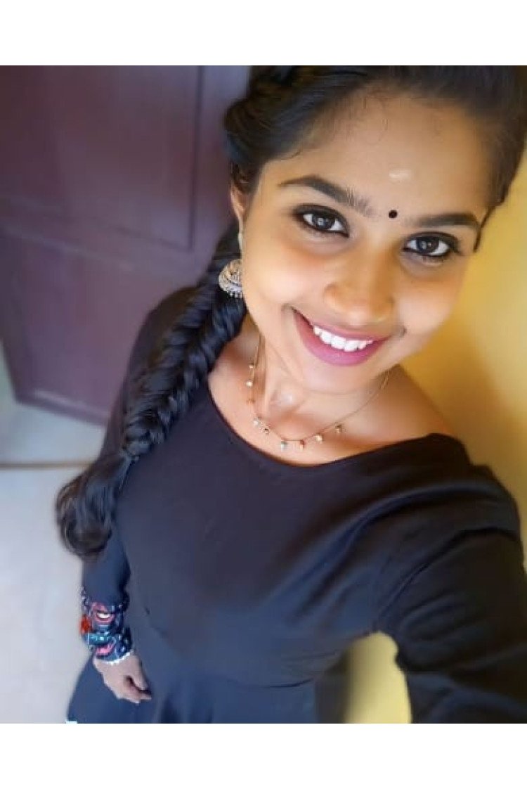 Myself Vishakha best vip high quality call girl service