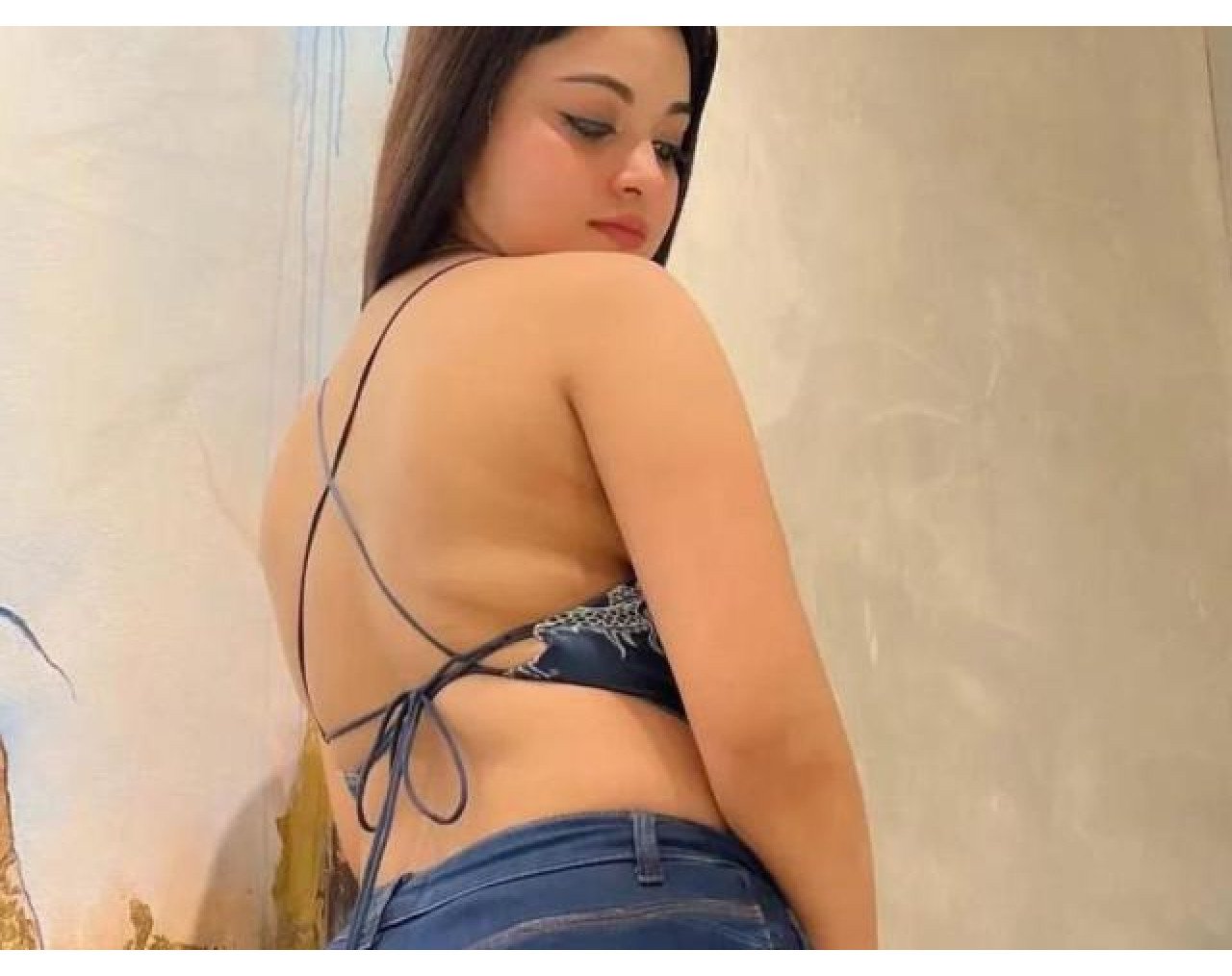 VIP ‘Call Girls In Noida Sector 10 ☎ 7428O9564O @5 Star Hotels Escorts Service 24/7