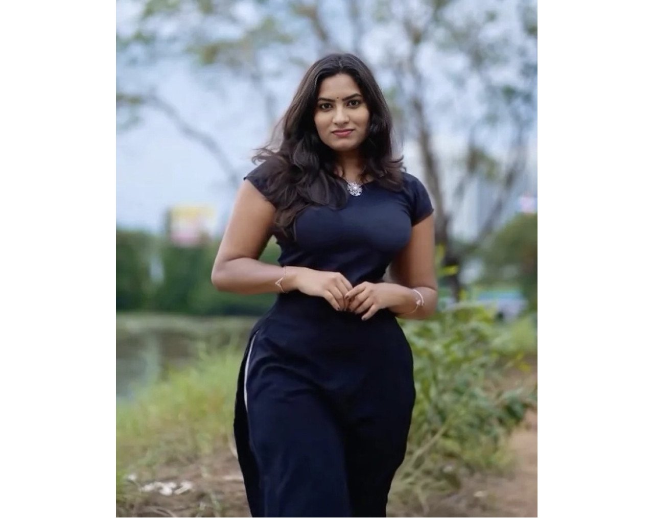ESCORT AFFORDABLE CHEAPEST RATE INCALL OUTCALL HOT SEXY MADHURI INAPAKOLLA LANJA DOORSTEP SERVICE