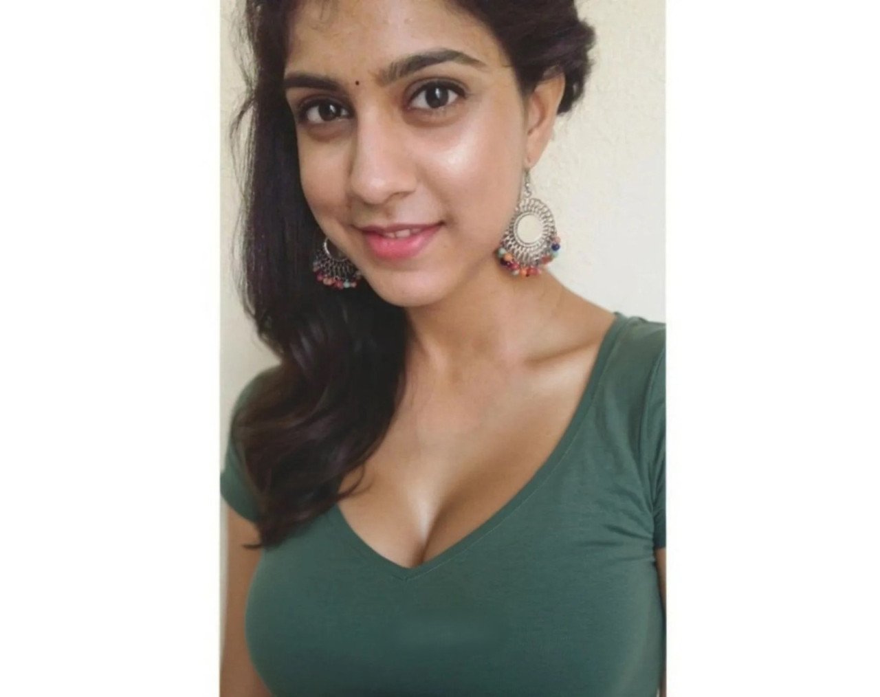 HOT FIGAR VIP MONICA NINGANOLA LANJA DOORSTEP MODEL GIRL AUNTY CALL ME